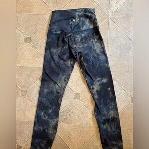 Lululemon athletica diamond dye green and black align 25”